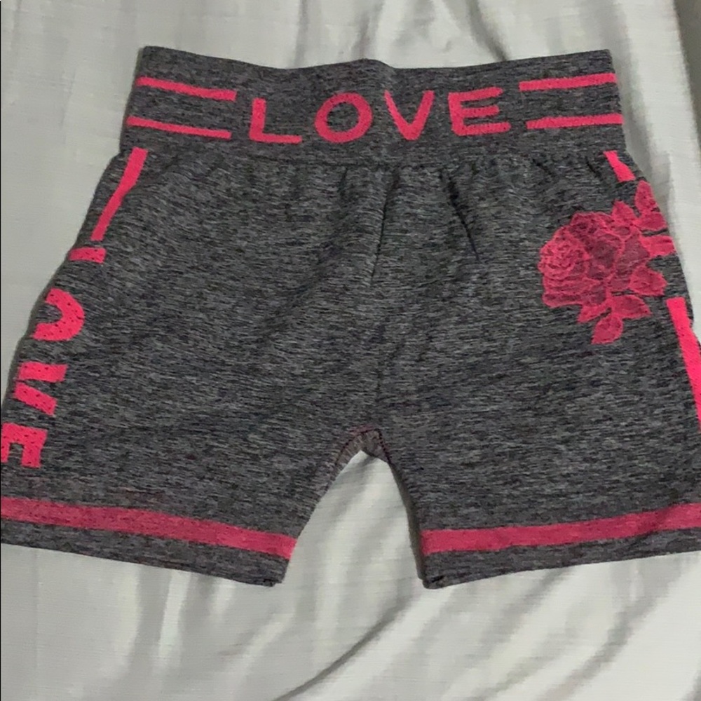 Compression shorts